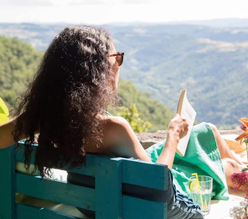 Rondom het huis een terras, prachtig uitzicht over de Gorges de l'Allier,
