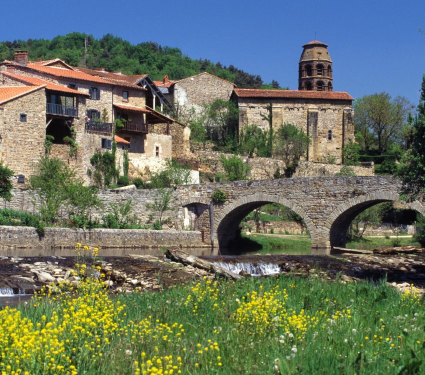 lavaudieu_pont_village_riviere